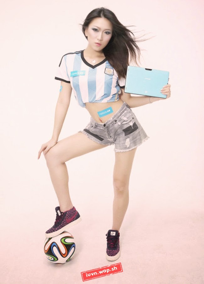 Đội hình công nghệ sexy chào World Cup 2014