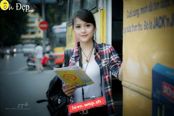 Girl xinh với vể đẹp hút hồn