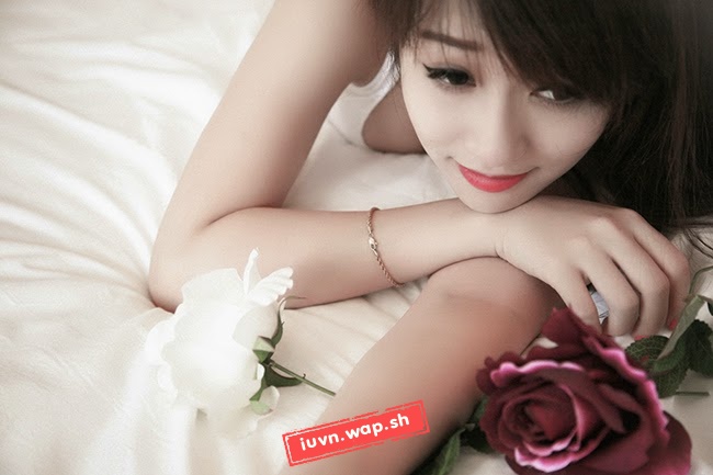 Miss Teen Thu Hà khoe vẻ đẹp căng tràn tuổi 19